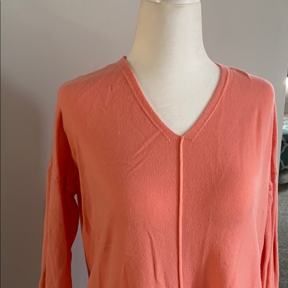 Sweater weather is upon us & this is a must have. - Picture 2 of 3